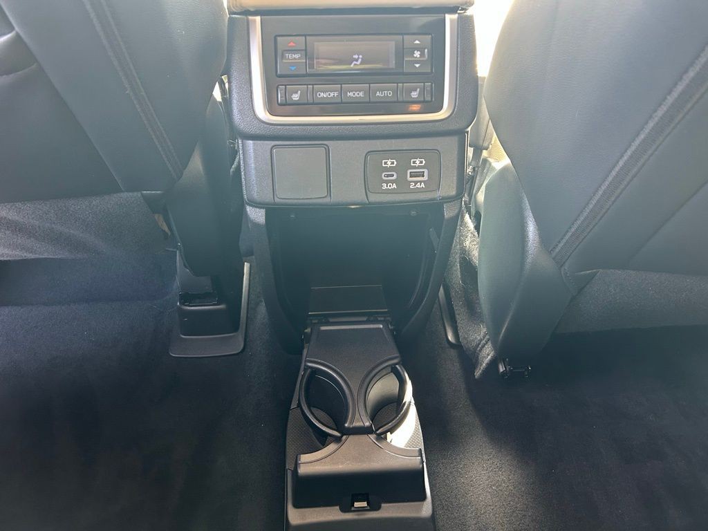 2023 Subaru Ascent Image 33