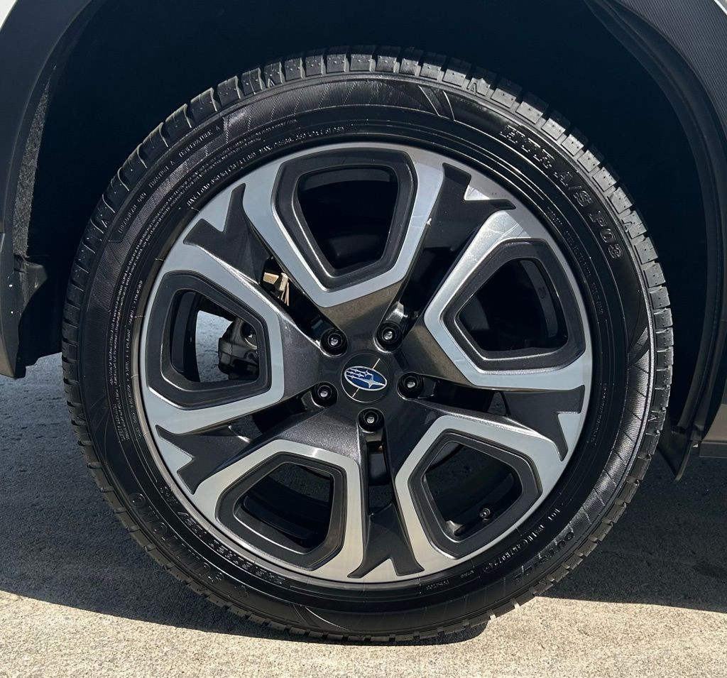 2023 Subaru Ascent Image 50