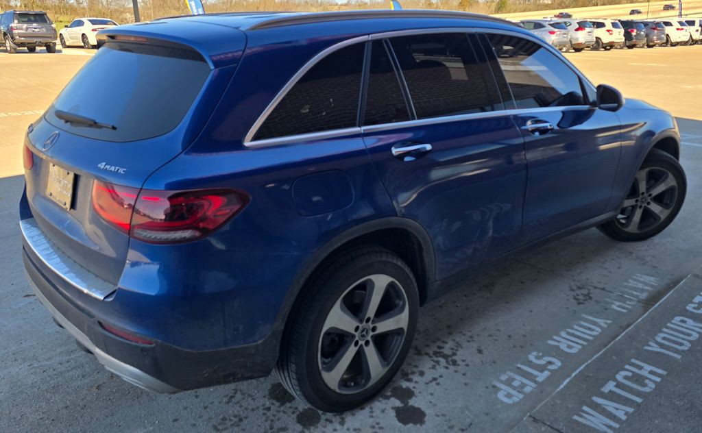 2022 Mercedes-Benz GLC-Class Image 5