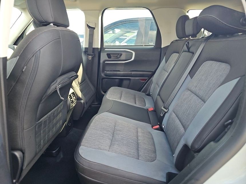 2021 Ford Bronco Image 7