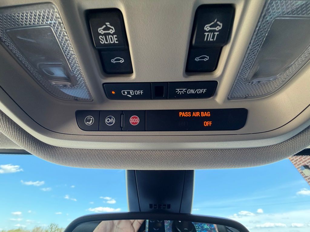 2019 GMC Acadia Image 17