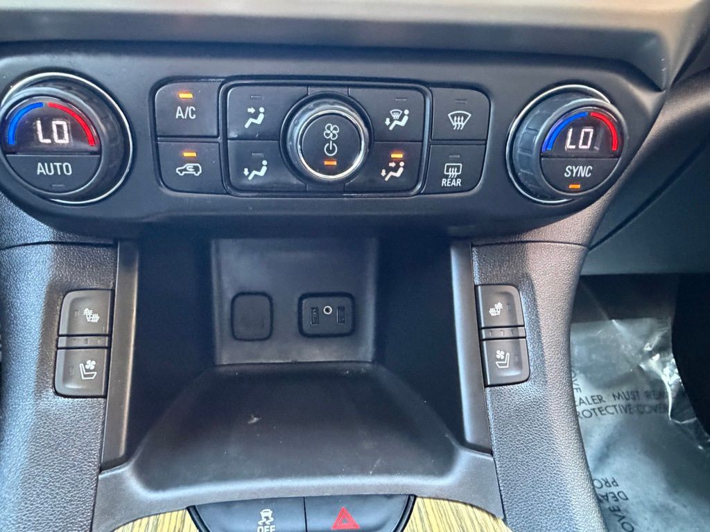 2019 GMC Acadia Image 28