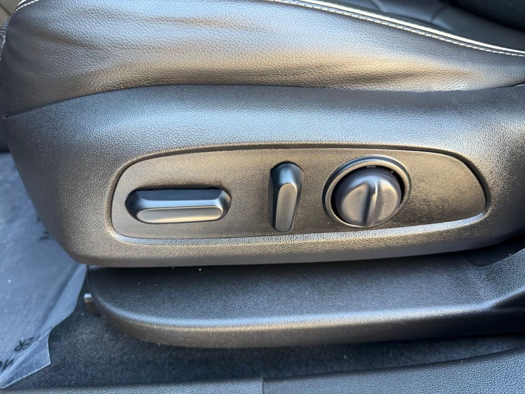 2019 GMC Acadia Image 37