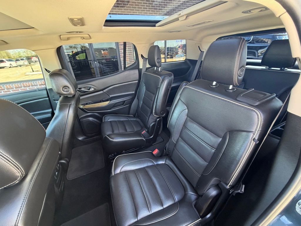 2019 GMC Acadia Image 38