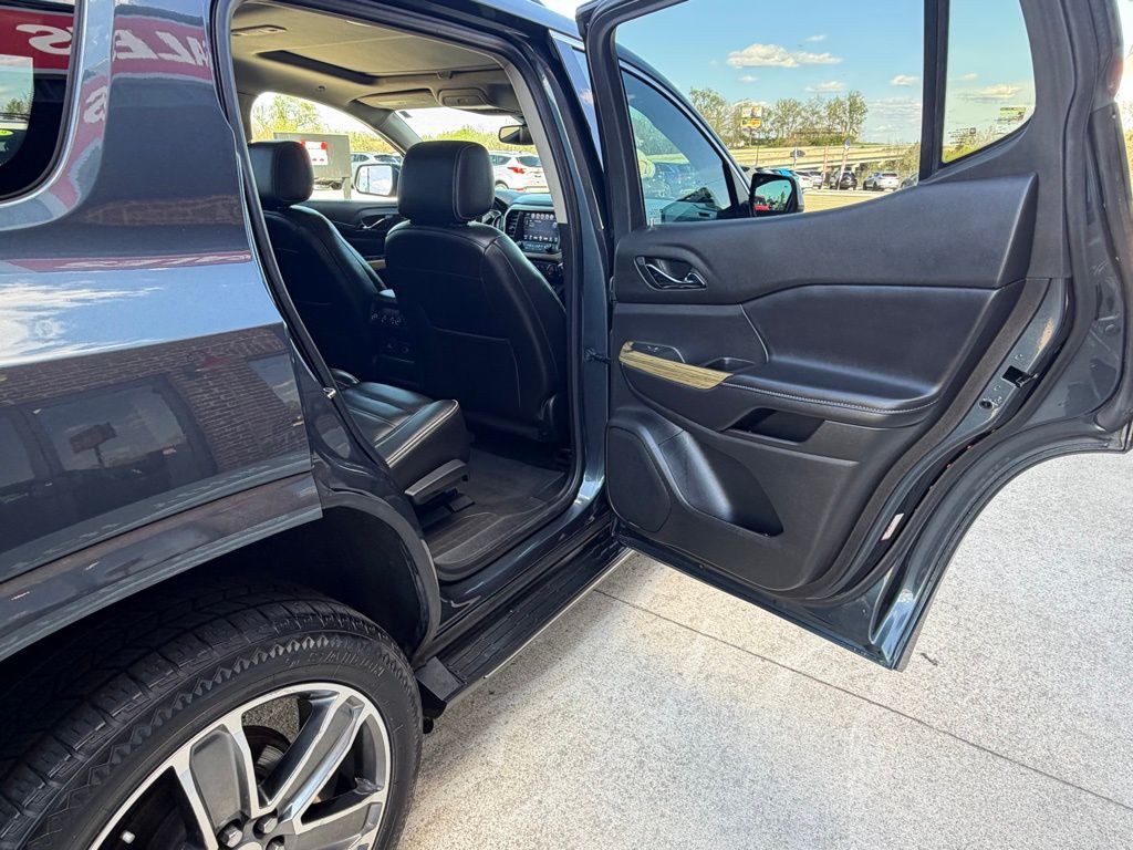 2019 GMC Acadia Image 55