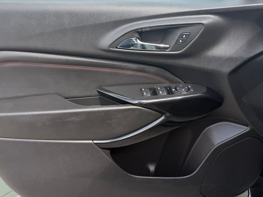 2024 Chevrolet Trax Image 8