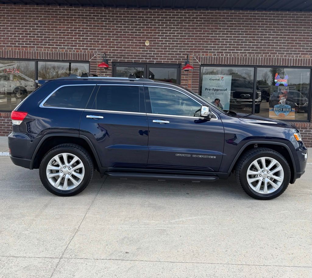 2017 Jeep Grand Cherokee Image 6