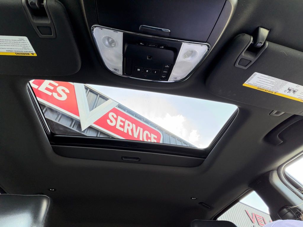 2017 Jeep Grand Cherokee Image 21