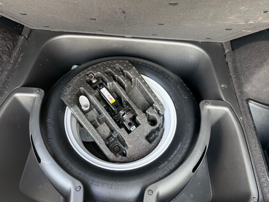 2017 Jeep Grand Cherokee Image 52