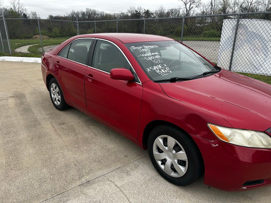 2008 Toyota Camry Image 2
