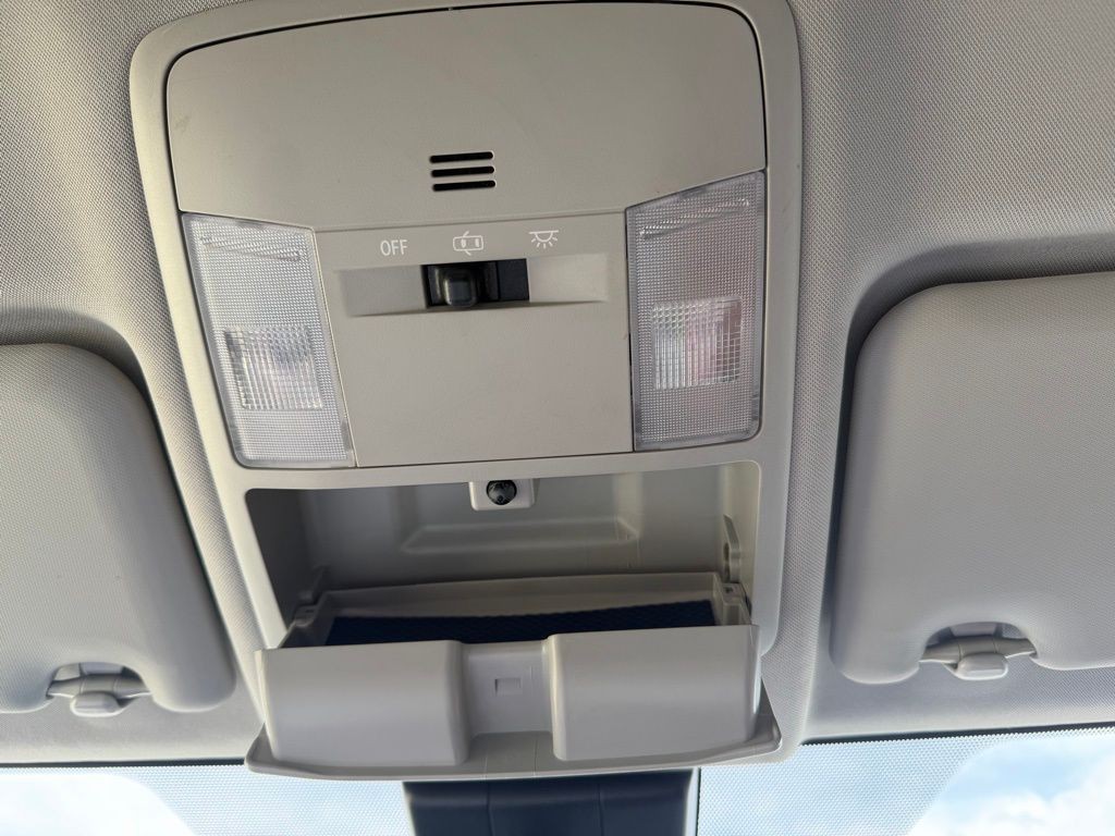 2017 Toyota Rav4 Image 27