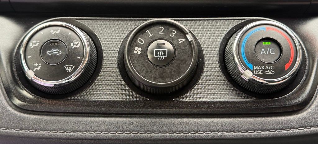 2017 Toyota Rav4 Image 33