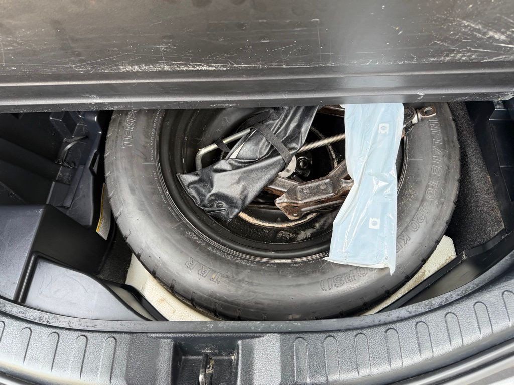 2017 Toyota Rav4 Image 48