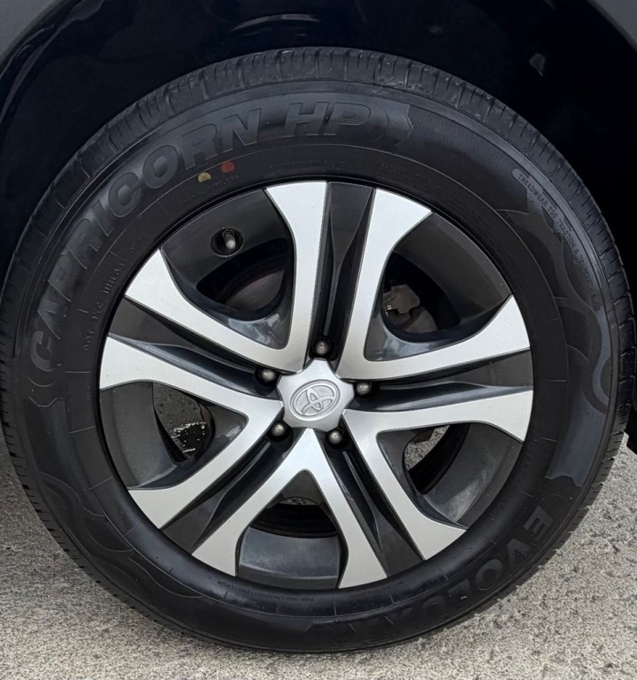 2017 Toyota Rav4 Image 63