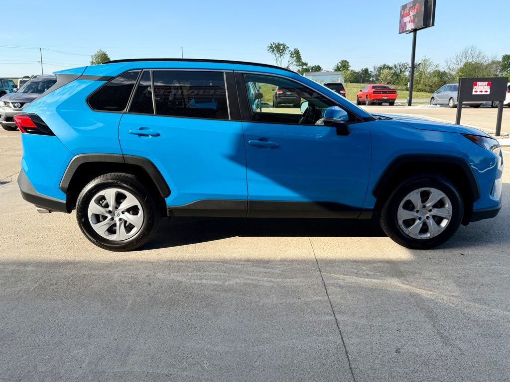 2019 Toyota Rav4 Image 8