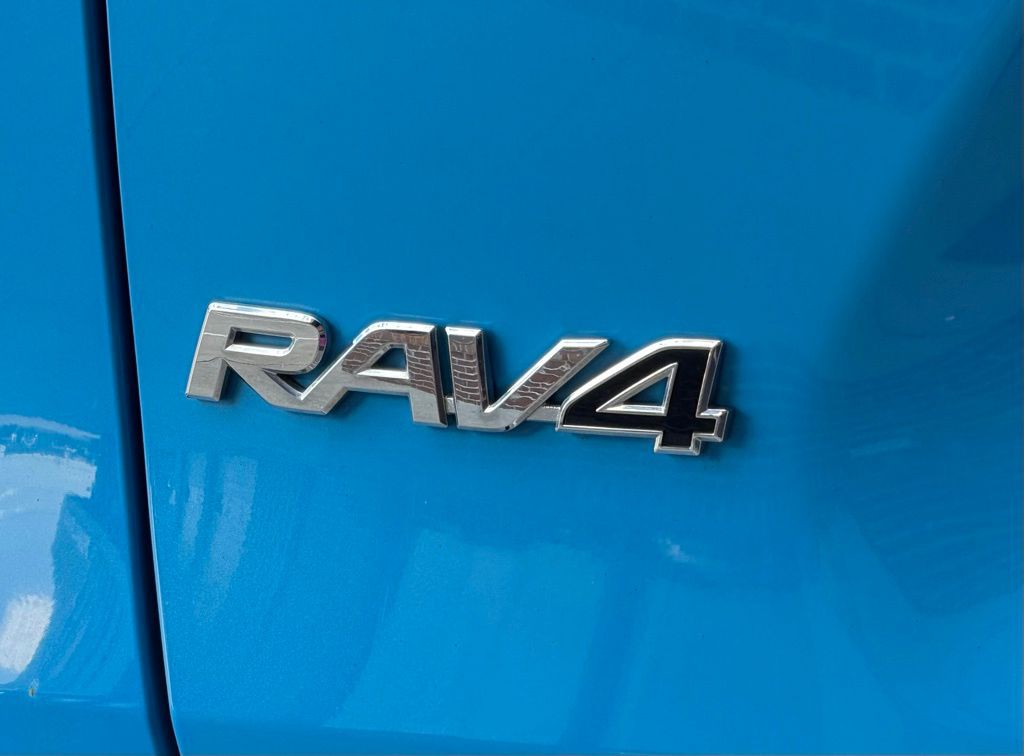 2019 Toyota Rav4 Image 9