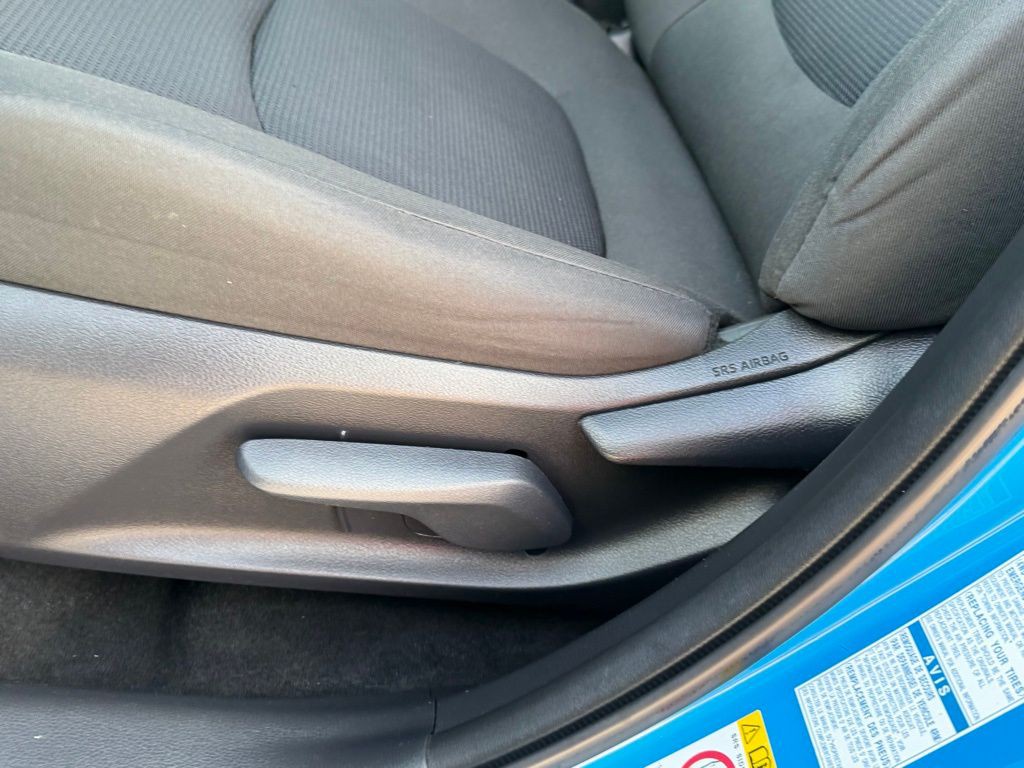 2019 Toyota Rav4 Image 13