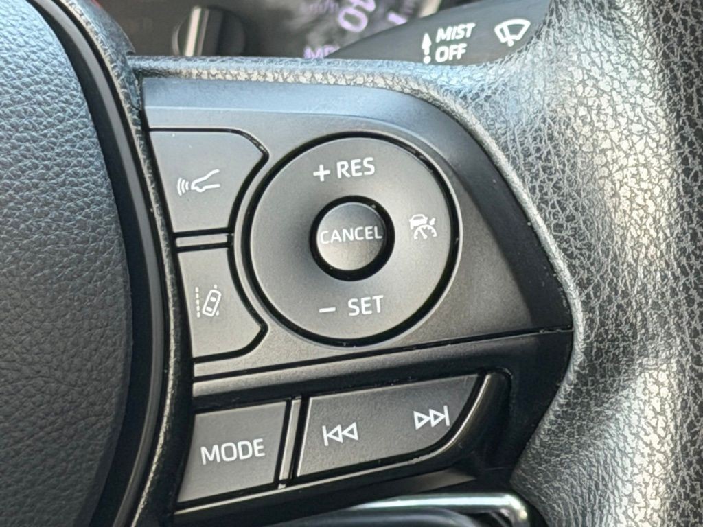 2019 Toyota Rav4 Image 18