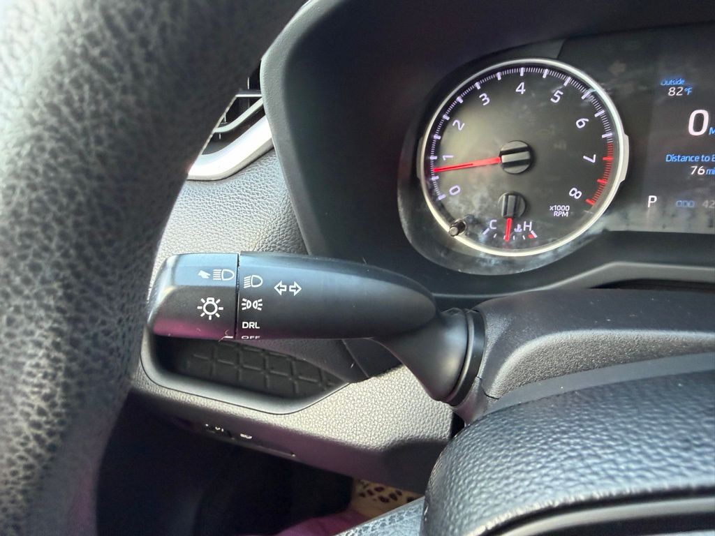 2019 Toyota Rav4 Image 21