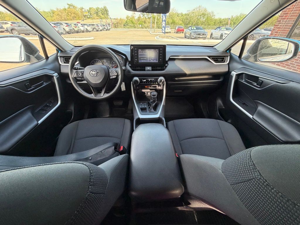 2019 Toyota Rav4 Image 27