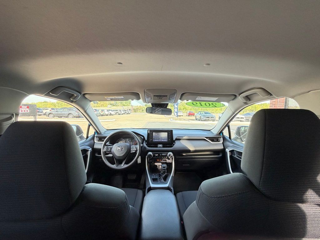 2019 Toyota Rav4 Image 39