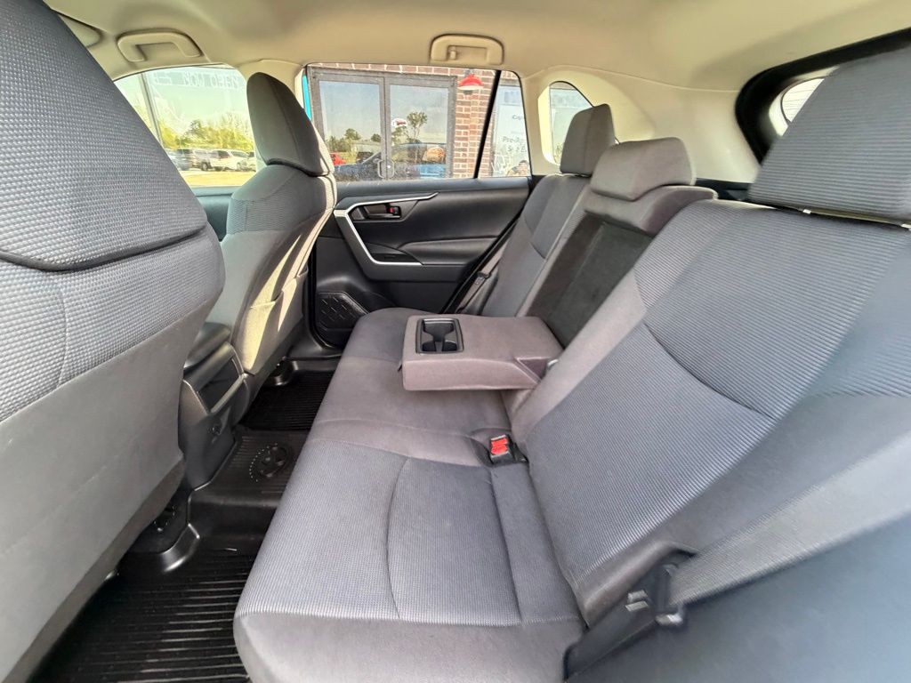 2019 Toyota Rav4 Image 44