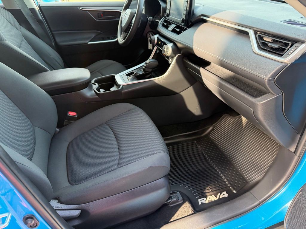 2019 Toyota Rav4 Image 60