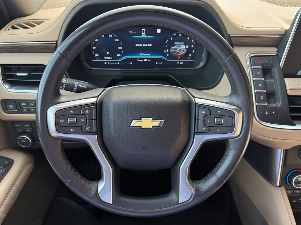 2023 Chevrolet Suburban Image 17