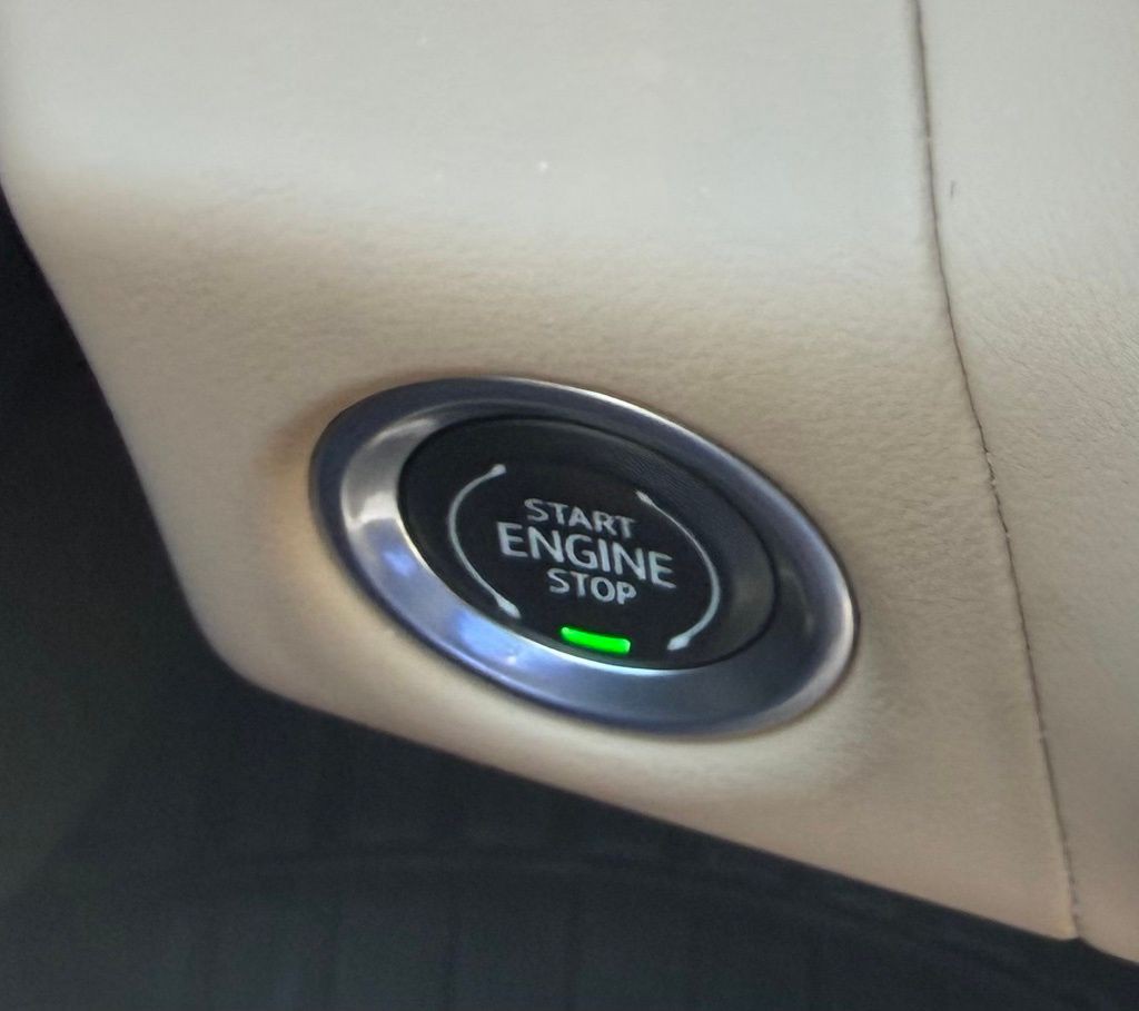 2023 Chevrolet Suburban Image 22