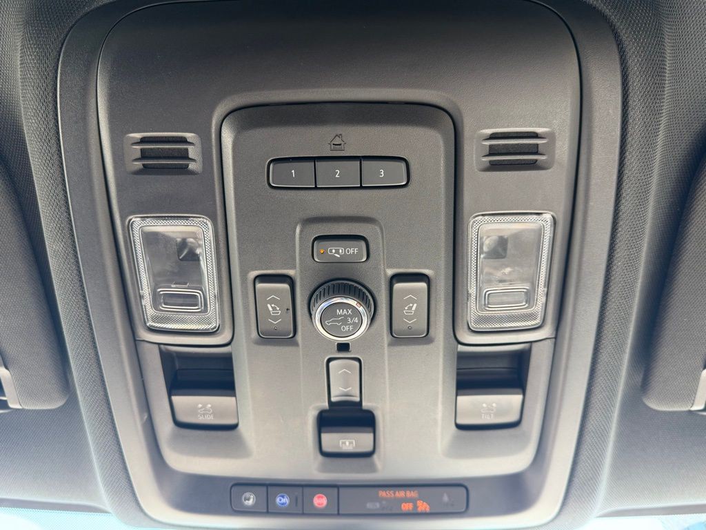 2023 Chevrolet Suburban Image 23