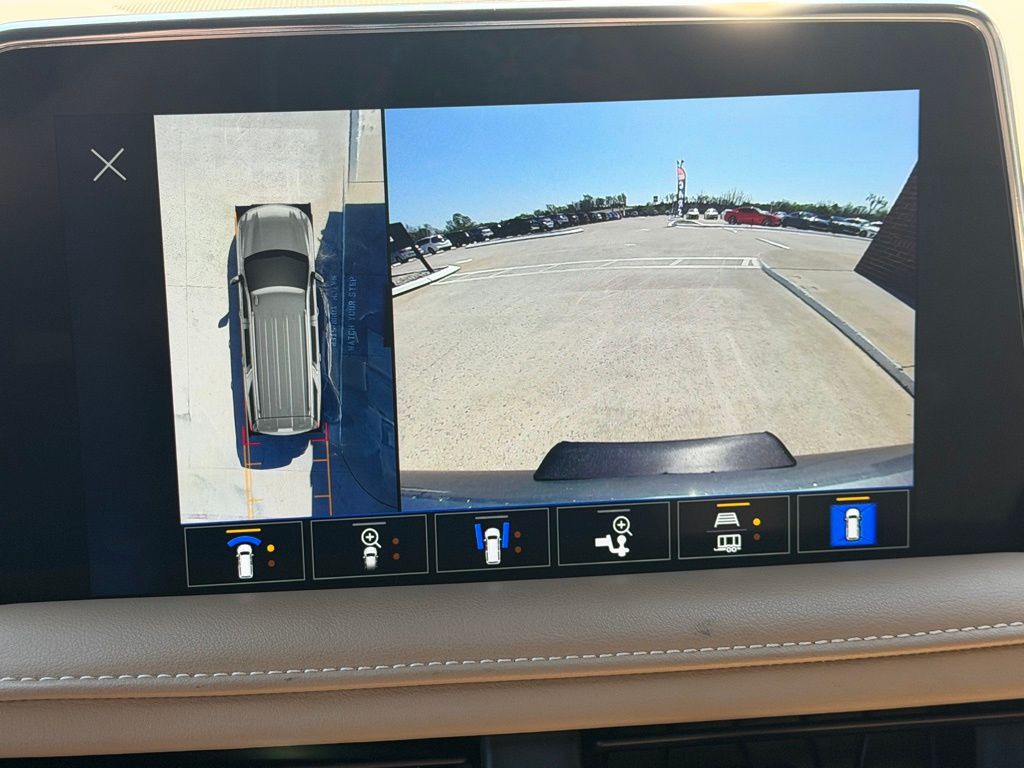 2023 Chevrolet Suburban Image 26