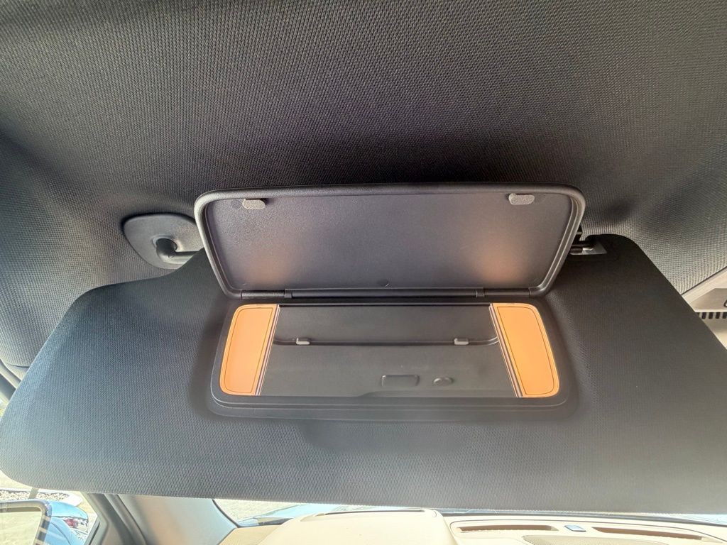 2023 Chevrolet Suburban Image 36