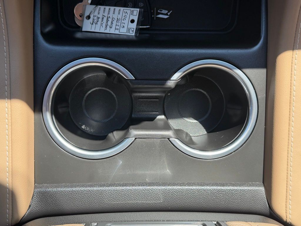 2023 Chevrolet Suburban Image 39