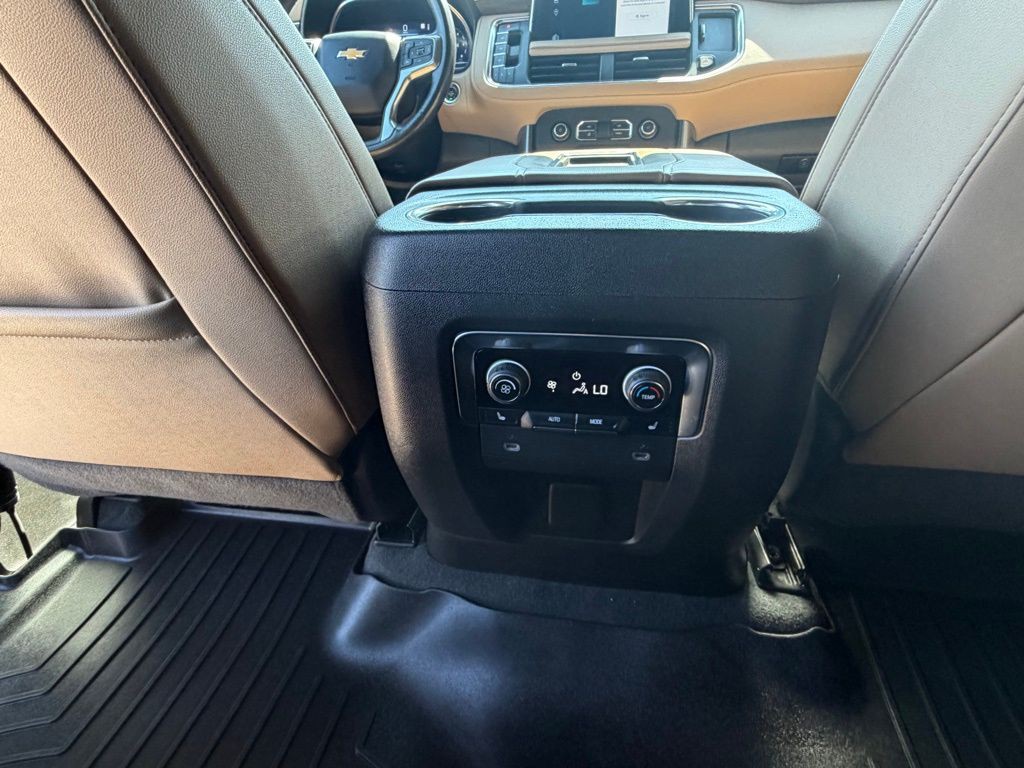 2023 Chevrolet Suburban Image 48