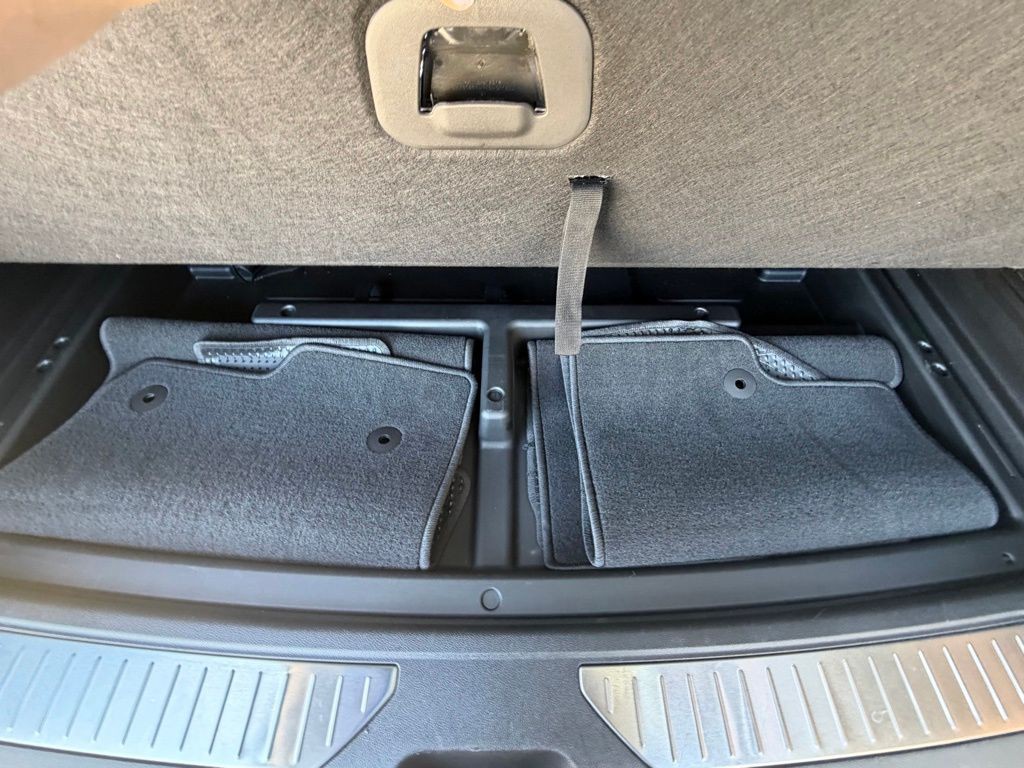 2023 Chevrolet Suburban Image 58