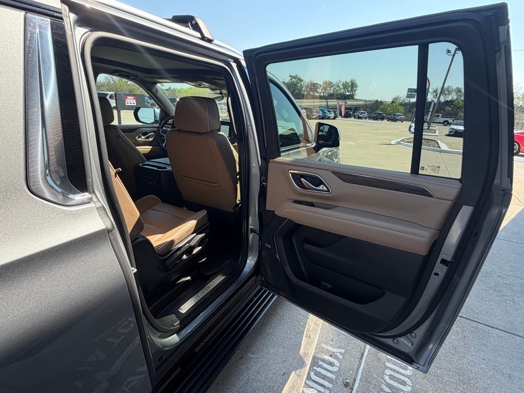 2023 Chevrolet Suburban Image 61