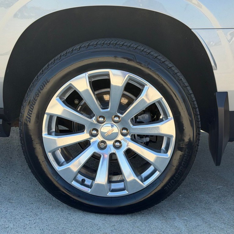 2023 Chevrolet Suburban Image 71