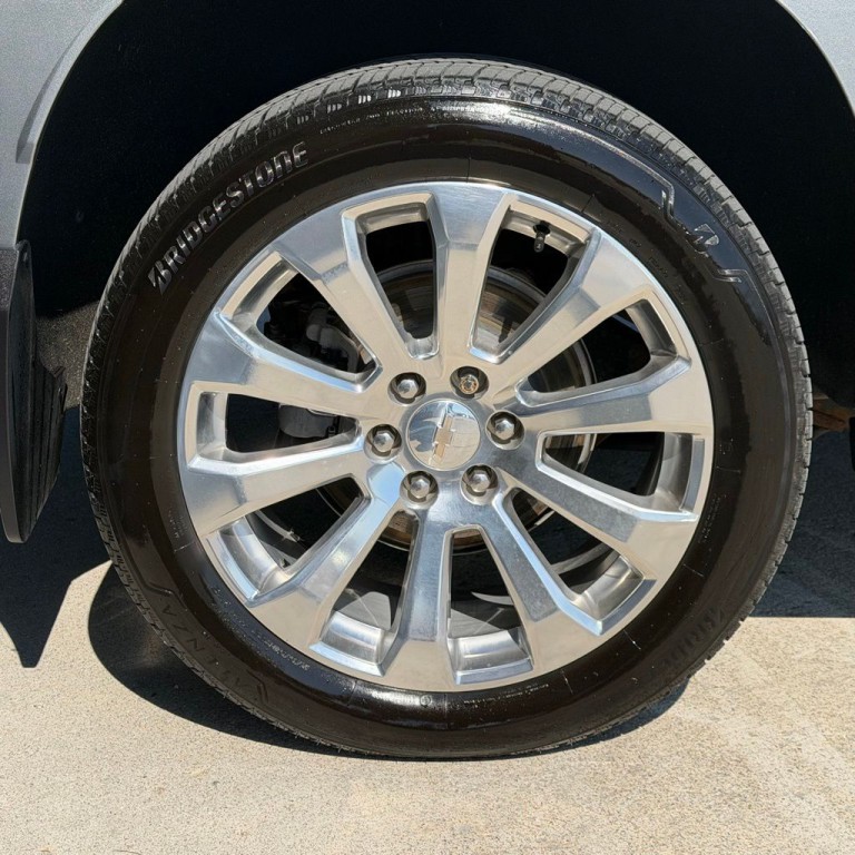 2023 Chevrolet Suburban Image 73