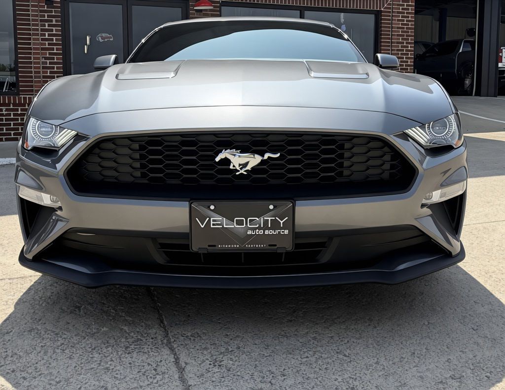 2021 Ford Mustang Image 4