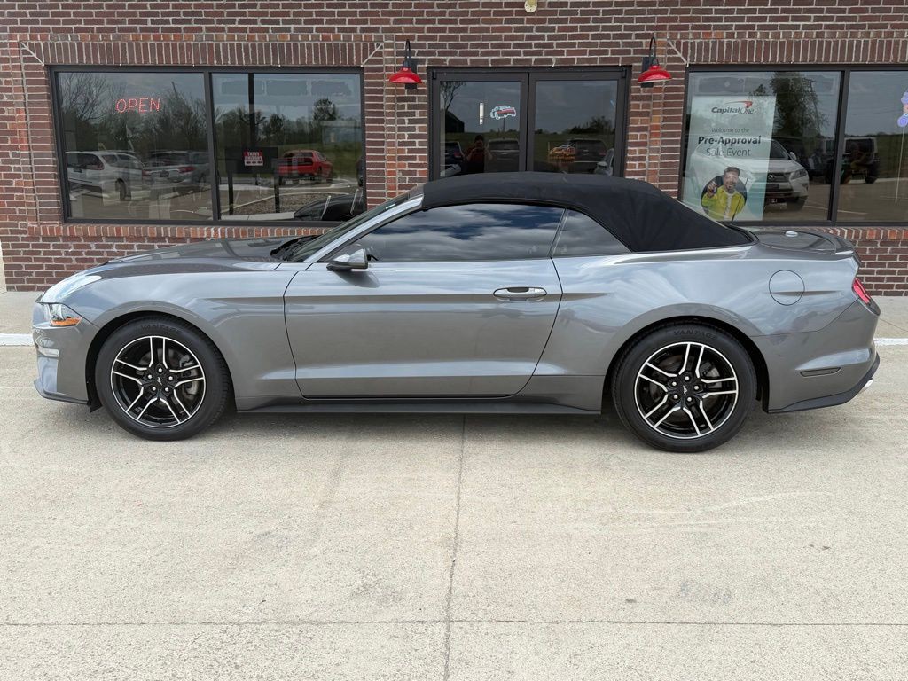 2021 Ford Mustang Image 14