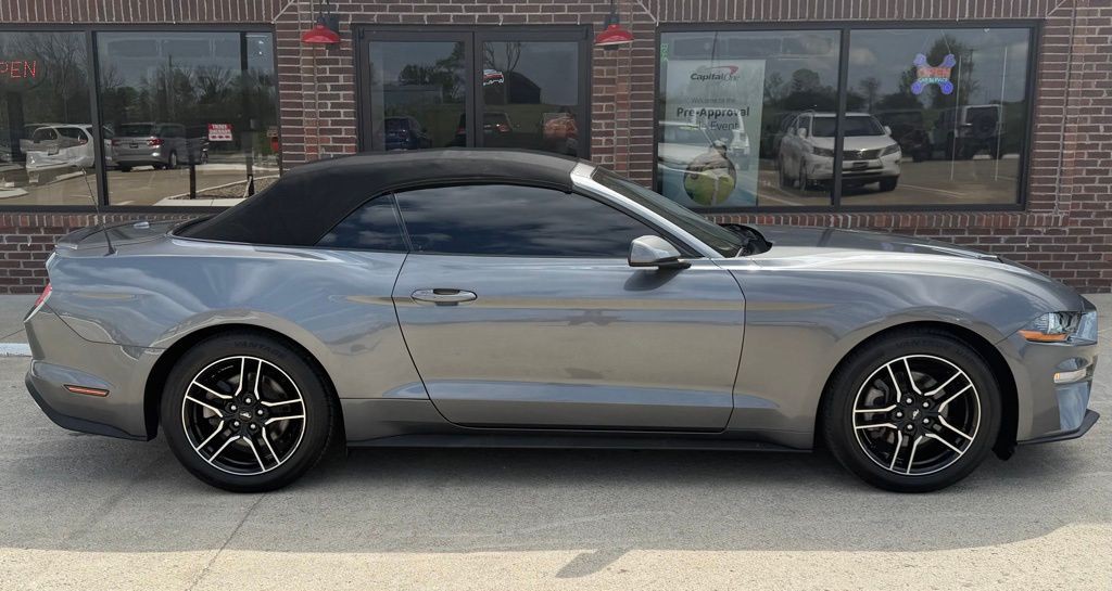 2021 Ford Mustang Image 15