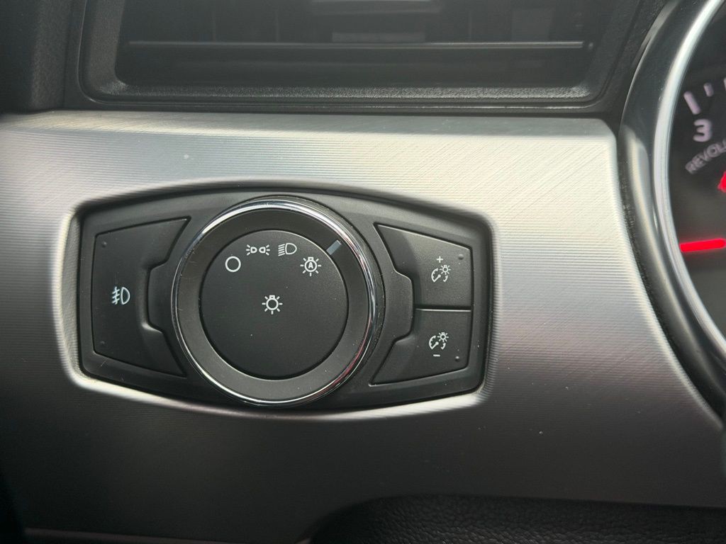 2021 Ford Mustang Image 23