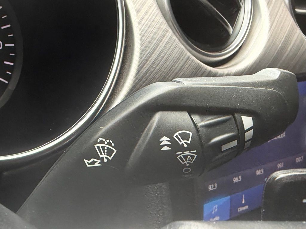 2021 Ford Mustang Image 30