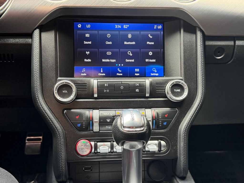 2021 Ford Mustang Image 38