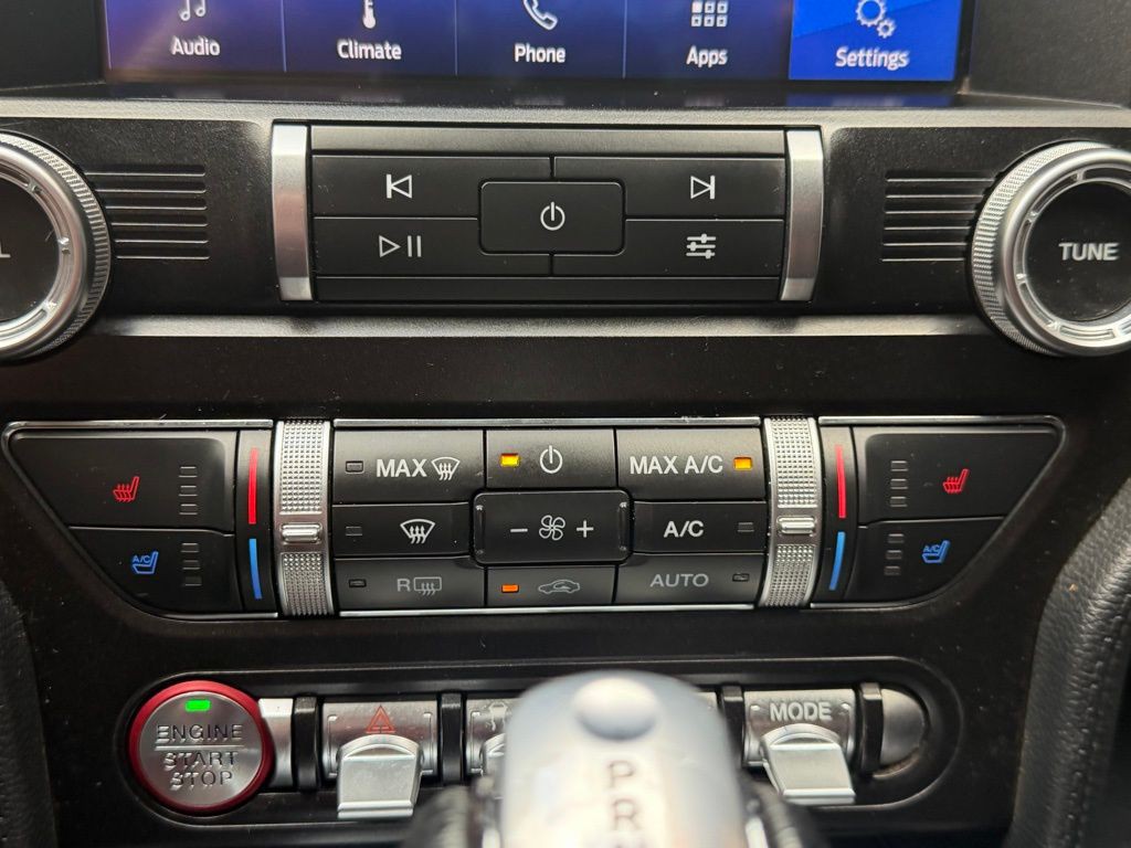 2021 Ford Mustang Image 41