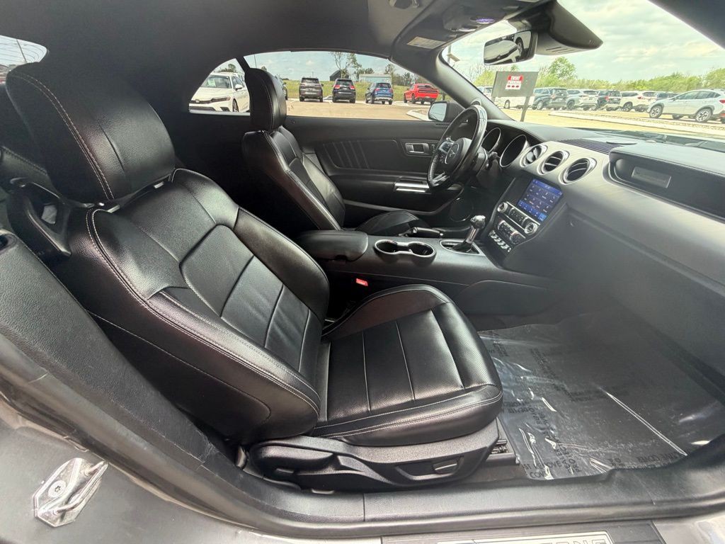 2021 Ford Mustang Image 48