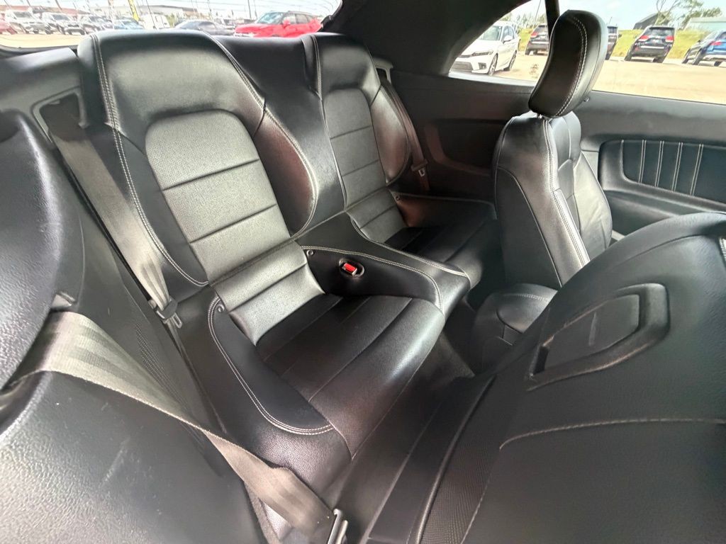 2021 Ford Mustang Image 49