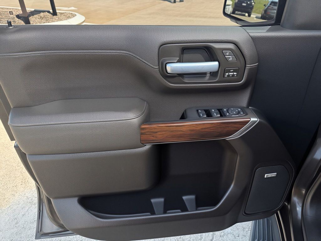 2021 GMC Sierra 1500 Image 12