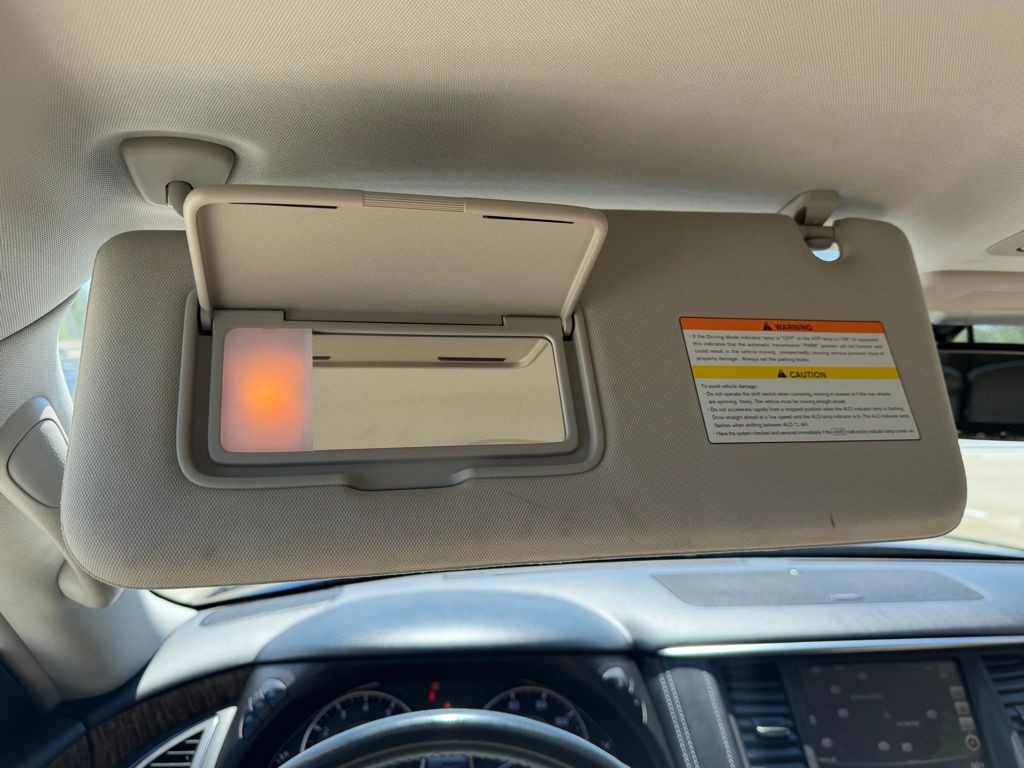 2018 Nissan Armada Image 20