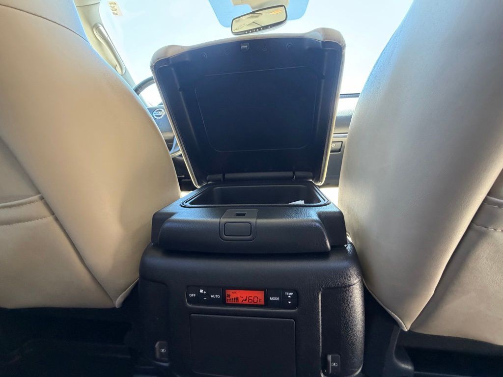 2018 Nissan Armada Image 61